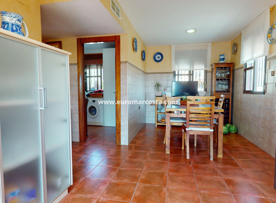 Nueva construcción  - detached - Águilas