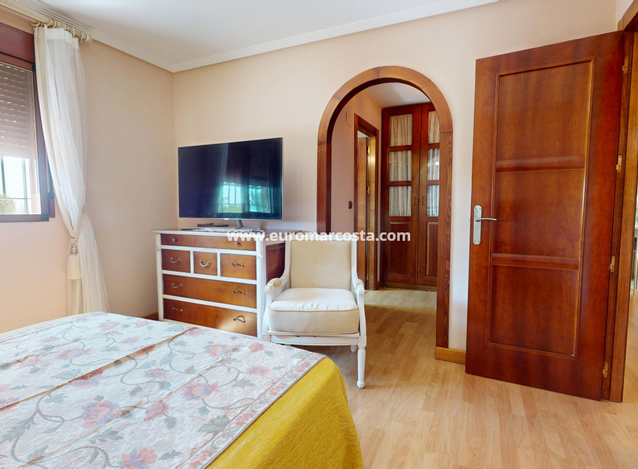 Nueva construcción  - detached - Águilas