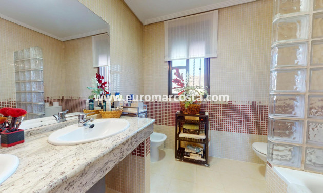 Nueva construcción  - detached - Águilas