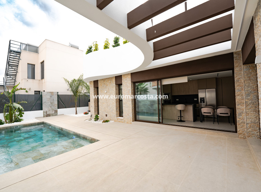 Nueva construcción  - terraced - Almoradi - Formentera del Segura