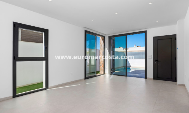 New Build - low-bungalow - Pilar de la Horadada