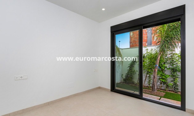 New Build - low-bungalow - Pilar de la Horadada