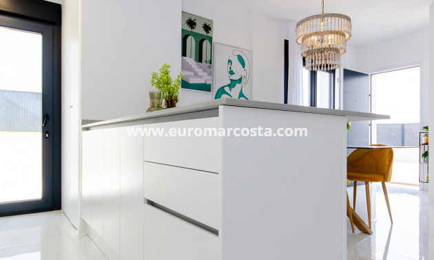 Neubauten - detached - Orihuela Costa