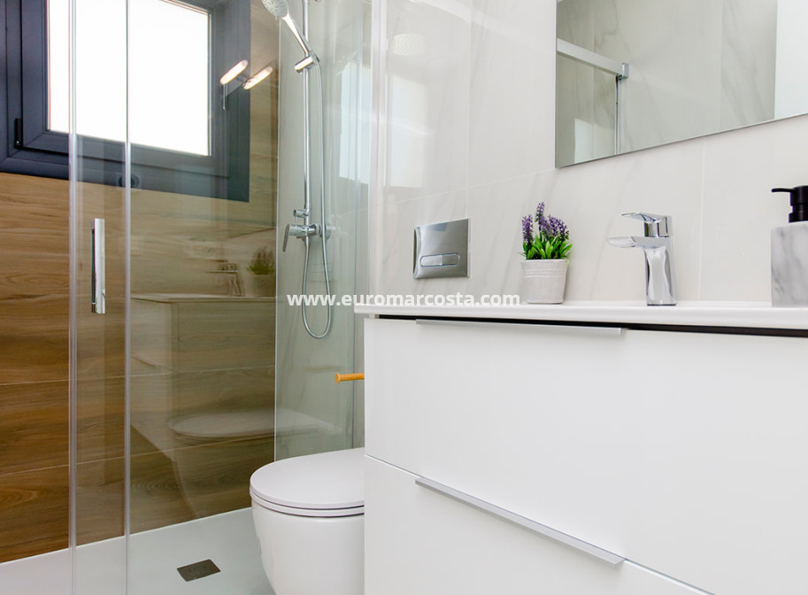 Neubauten - detached - Orihuela Costa