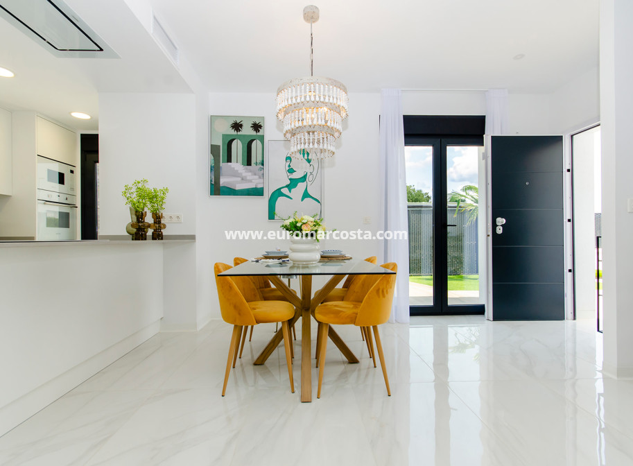 Neubauten - detached - Orihuela Costa