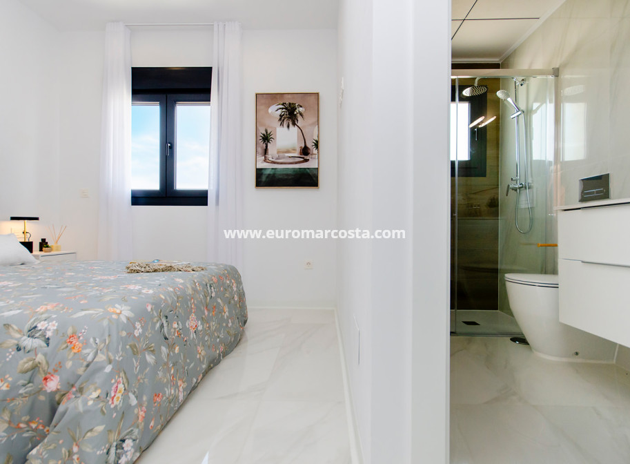 Neubauten - detached - Orihuela Costa