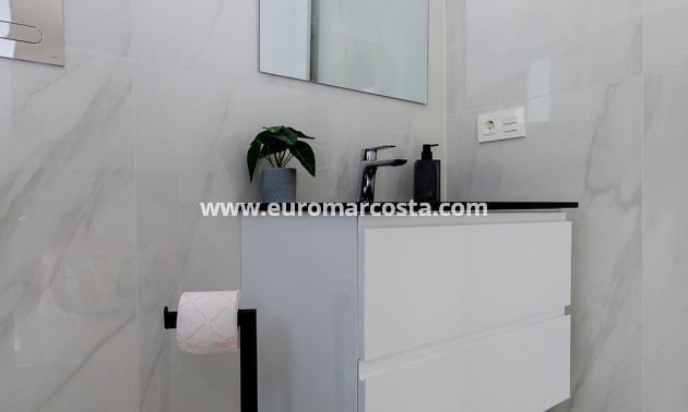 Neubauten - detached - Orihuela Costa