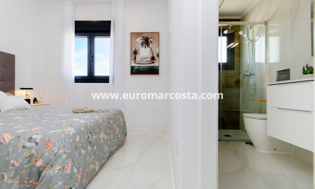 Neubauten - detached - Orihuela Costa