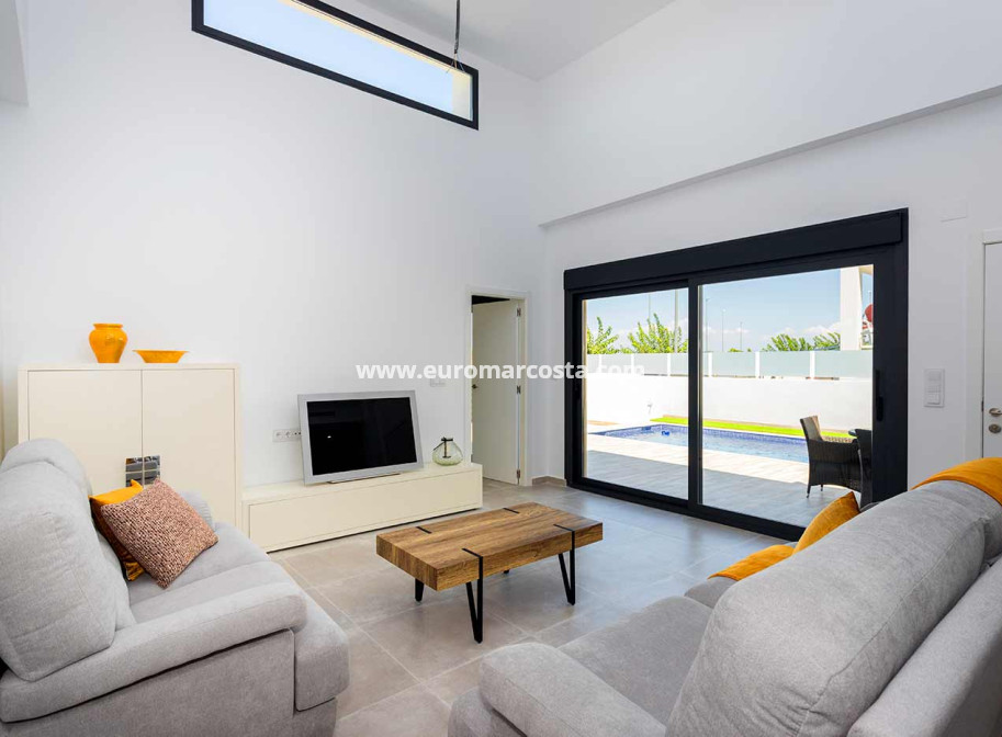 Nueva construcción  - detached - Daya Nueva