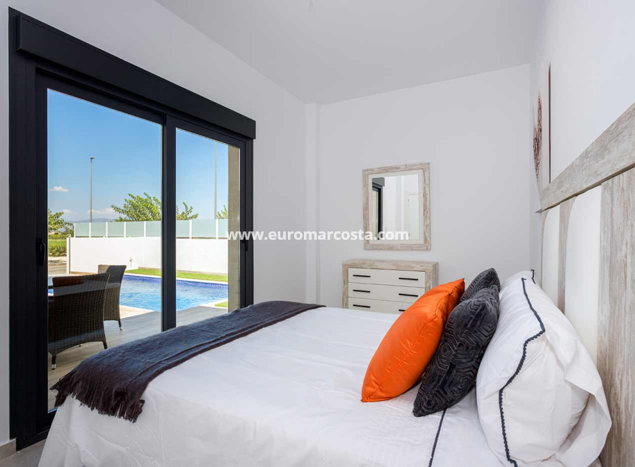 Nueva construcción  - detached - Daya Nueva