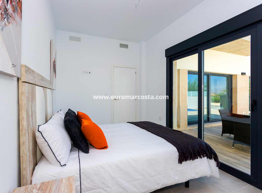 Nueva construcción  - detached - Daya Nueva