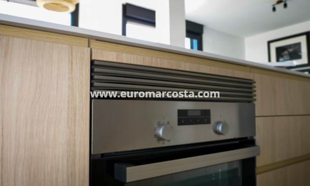 New Build - Quad - Polop