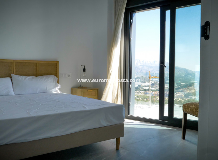 New Build - Quad - Polop