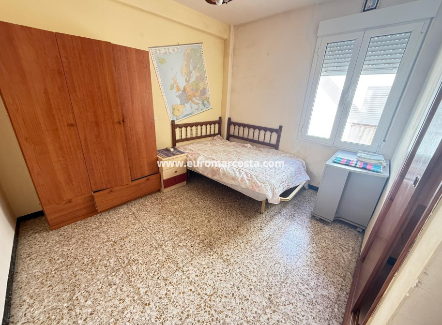 Sale - Apartment / flat - Guardamar del Segura