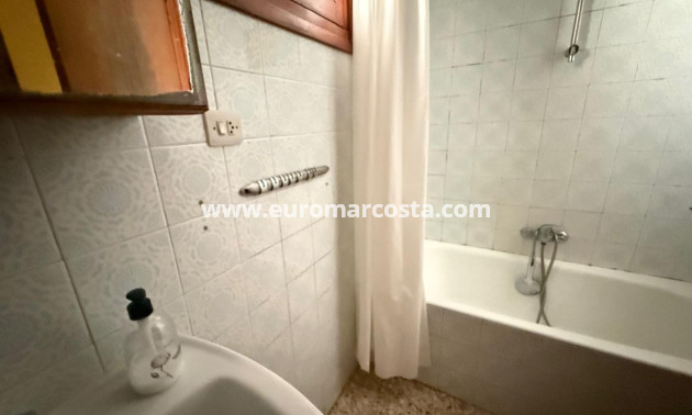 Sale - Apartment / flat - Guardamar del Segura