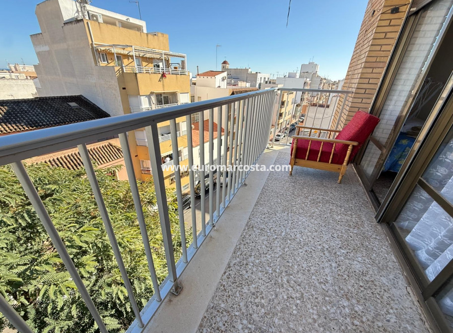 Sale - Apartment / flat - Guardamar del Segura