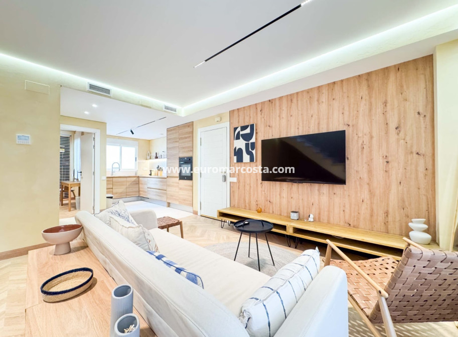 Sale - Ático Dúplex - Guardamar del Segura