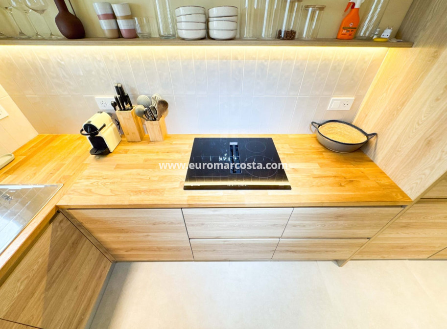 Sale - Ático Dúplex - Guardamar del Segura