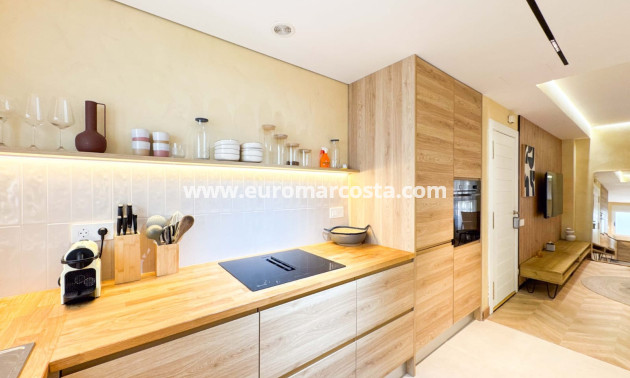 Sale - Ático Dúplex - Guardamar del Segura