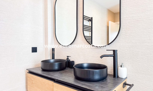 Sale - Ático Dúplex - Guardamar del Segura