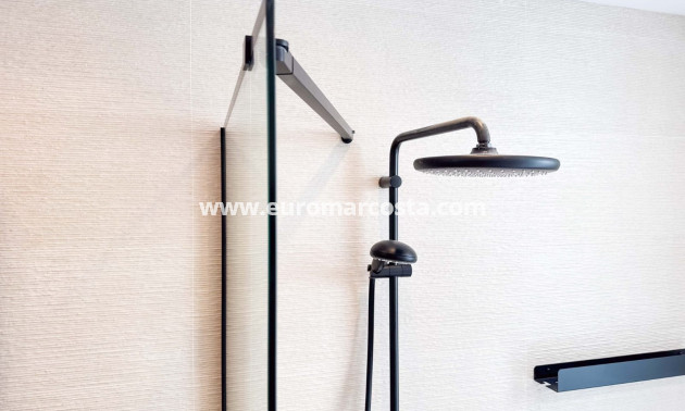 Sale - Ático Dúplex - Guardamar del Segura