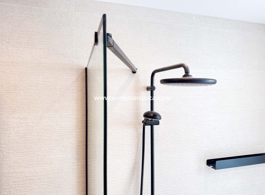 Sale - Ático Dúplex - Guardamar del Segura