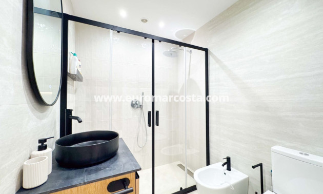 Sale - Ático Dúplex - Guardamar del Segura