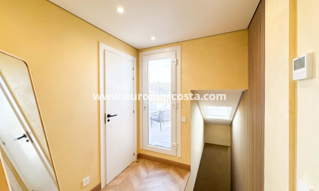 Sale - Ático Dúplex - Guardamar del Segura