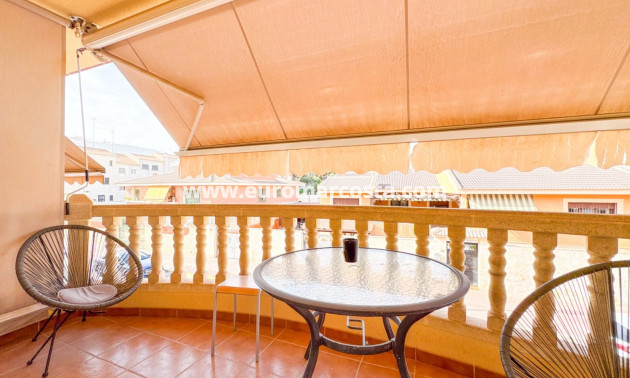 Sale - Ático Dúplex - Guardamar del Segura