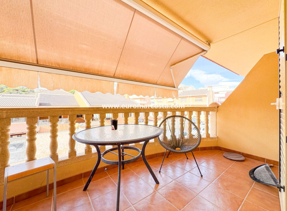 Sale - Ático Dúplex - Guardamar del Segura