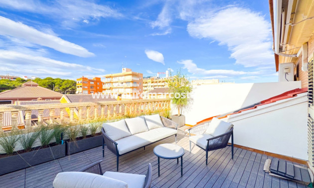 Sale - Ático Dúplex - Guardamar del Segura