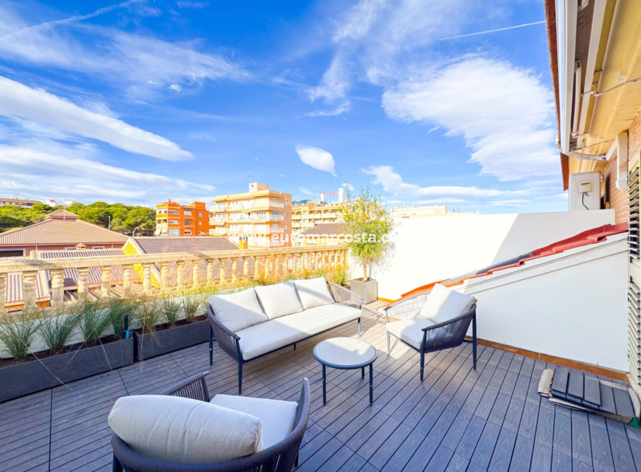 Sale - Ático Dúplex - Guardamar del Segura