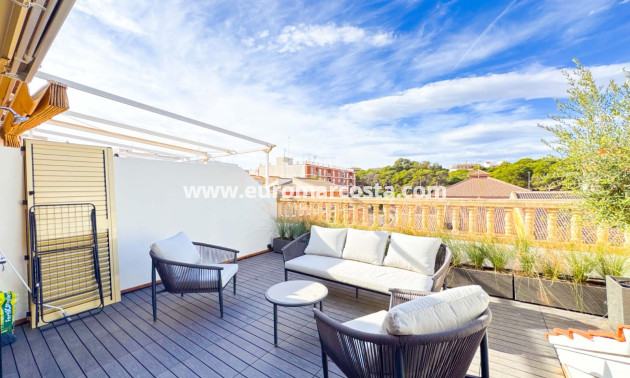 Sale - Ático Dúplex - Guardamar del Segura