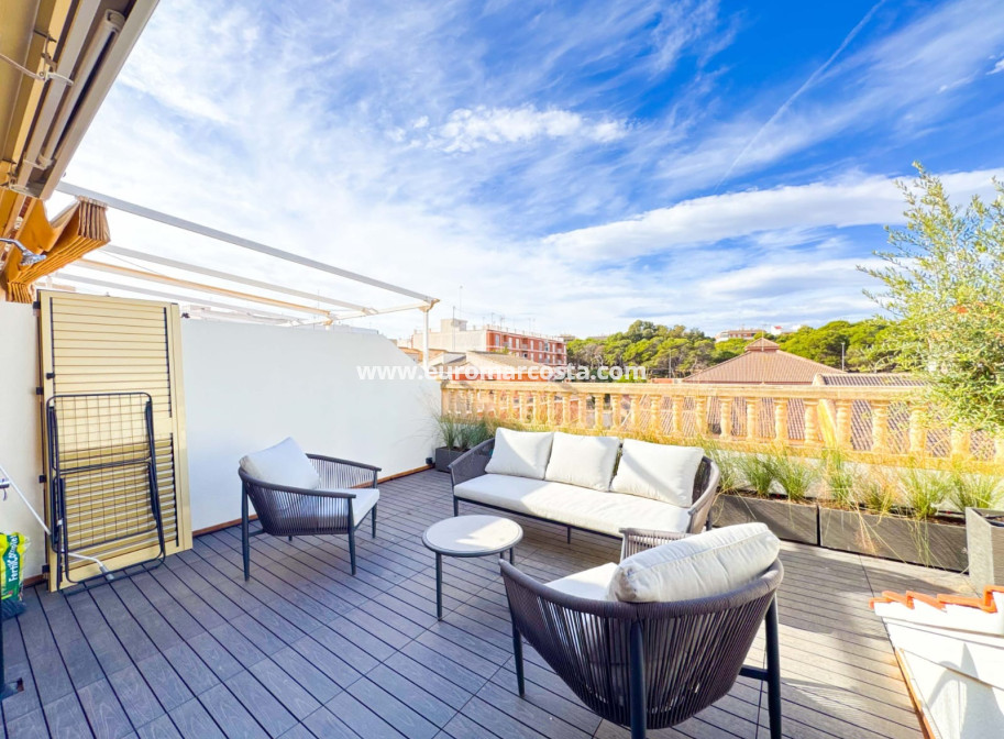 Sale - Ático Dúplex - Guardamar del Segura