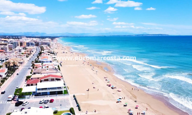 Sale - Ático Dúplex - Guardamar del Segura