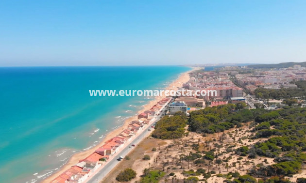 Sale - Ático Dúplex - Guardamar del Segura