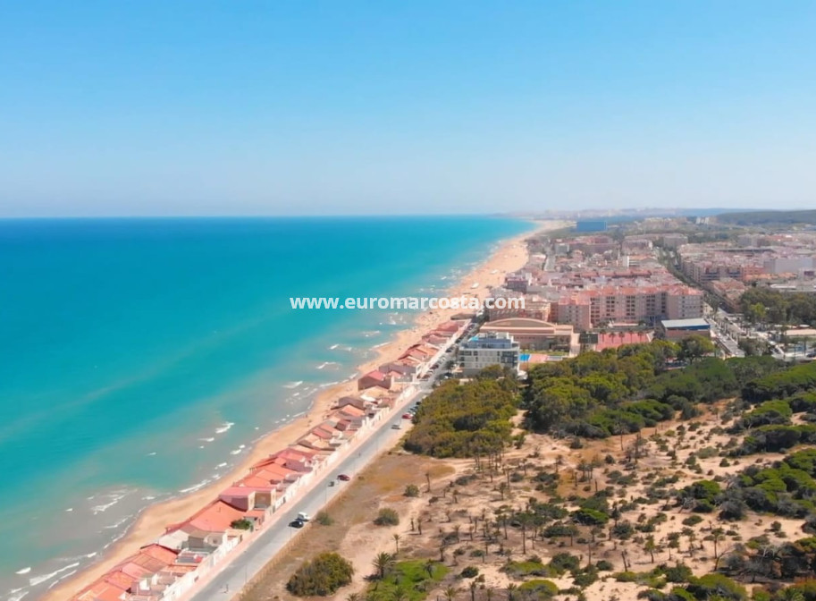 Sale - Ático Dúplex - Guardamar del Segura