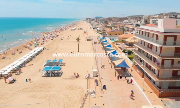 Sale - Ático Dúplex - Guardamar del Segura