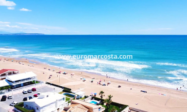 Sale - Ático Dúplex - Guardamar del Segura