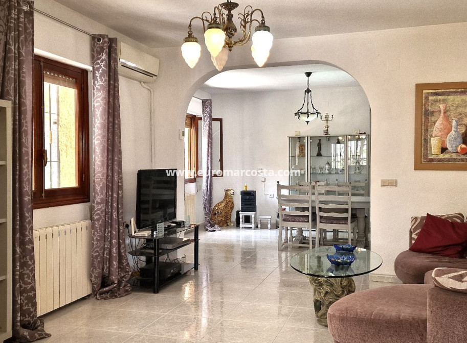 Sale - Detached Villa - Orihuela Costa