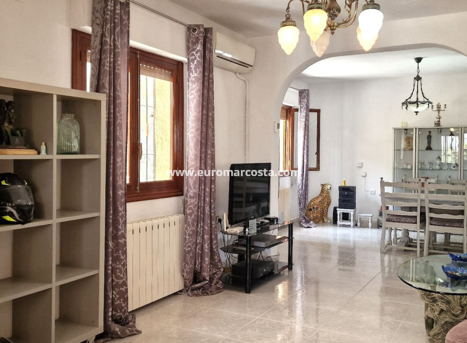 Sale - Detached Villa - Orihuela Costa