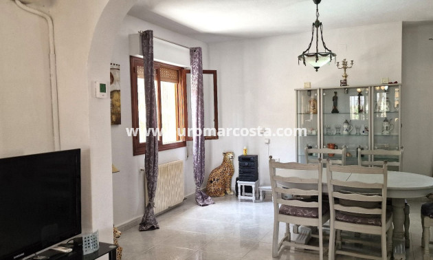 Sale - Detached Villa - Orihuela Costa
