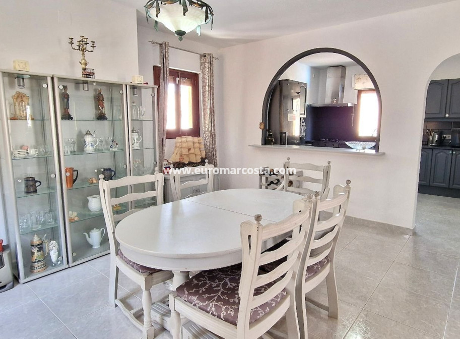 Sale - Detached Villa - Orihuela Costa