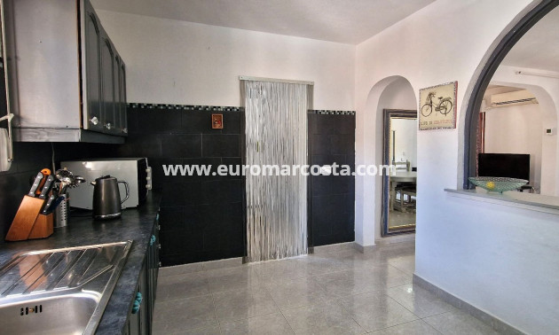 Sale - Detached Villa - Orihuela Costa