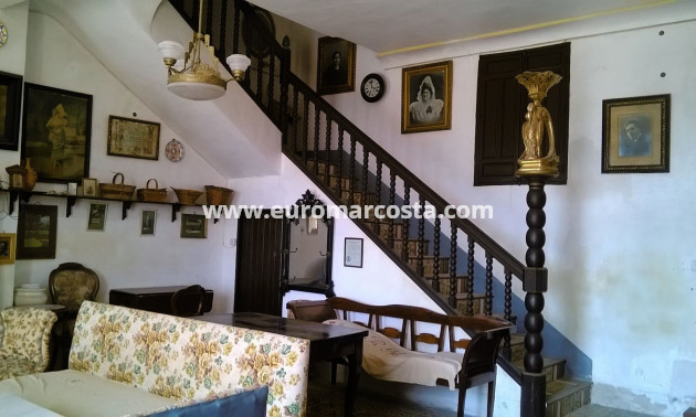 Objekte zum Wiederverkauf - Landhaus - Orihuela