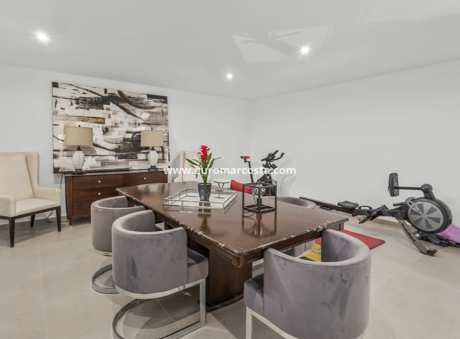 Sale - Villa - Algorfa