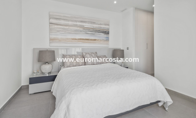 Sale - Villa - Algorfa