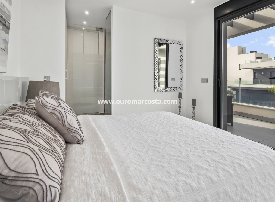 Sale - Villa - Algorfa