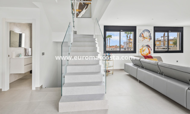 Sale - Villa - Algorfa