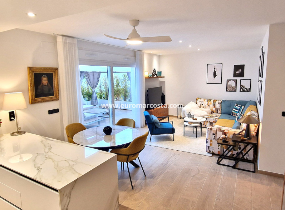 Sale - Bungalow - Algorfa